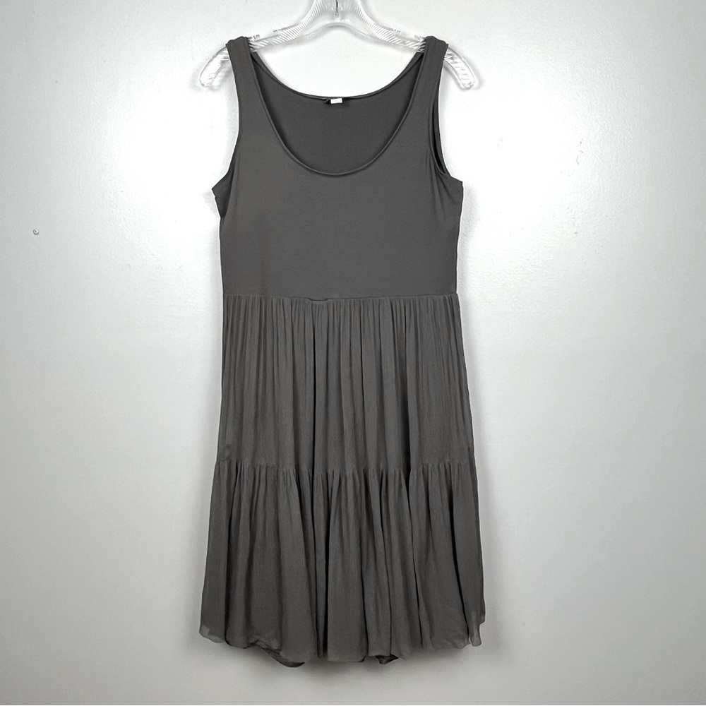Eileen Fisher gray 100% silk tiered layered crinkle sleeveless dress, small.